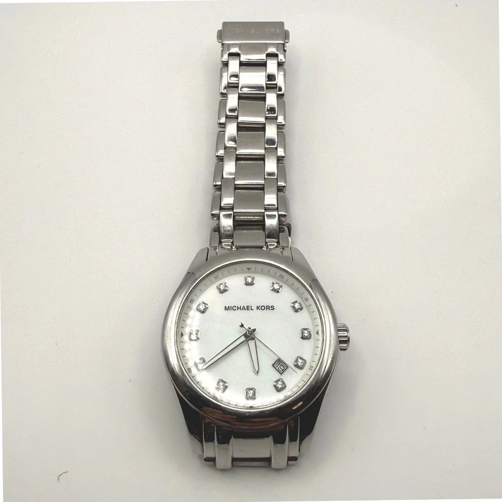 Michael Kors MK-5325 Silver Stainless Steel Crystal Dial Women's Watch 10 ATM